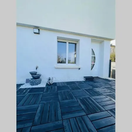 Apptment Cosy Avec Terrasse Et Parking Proche Rer Appartamento